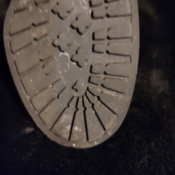 Vincent Camuto... Greenish tall boots - Picture 8 of 8